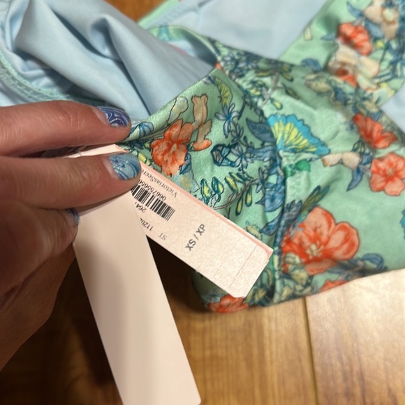 Victoria Secret one piece Swimsuit - Picture 8 of 8